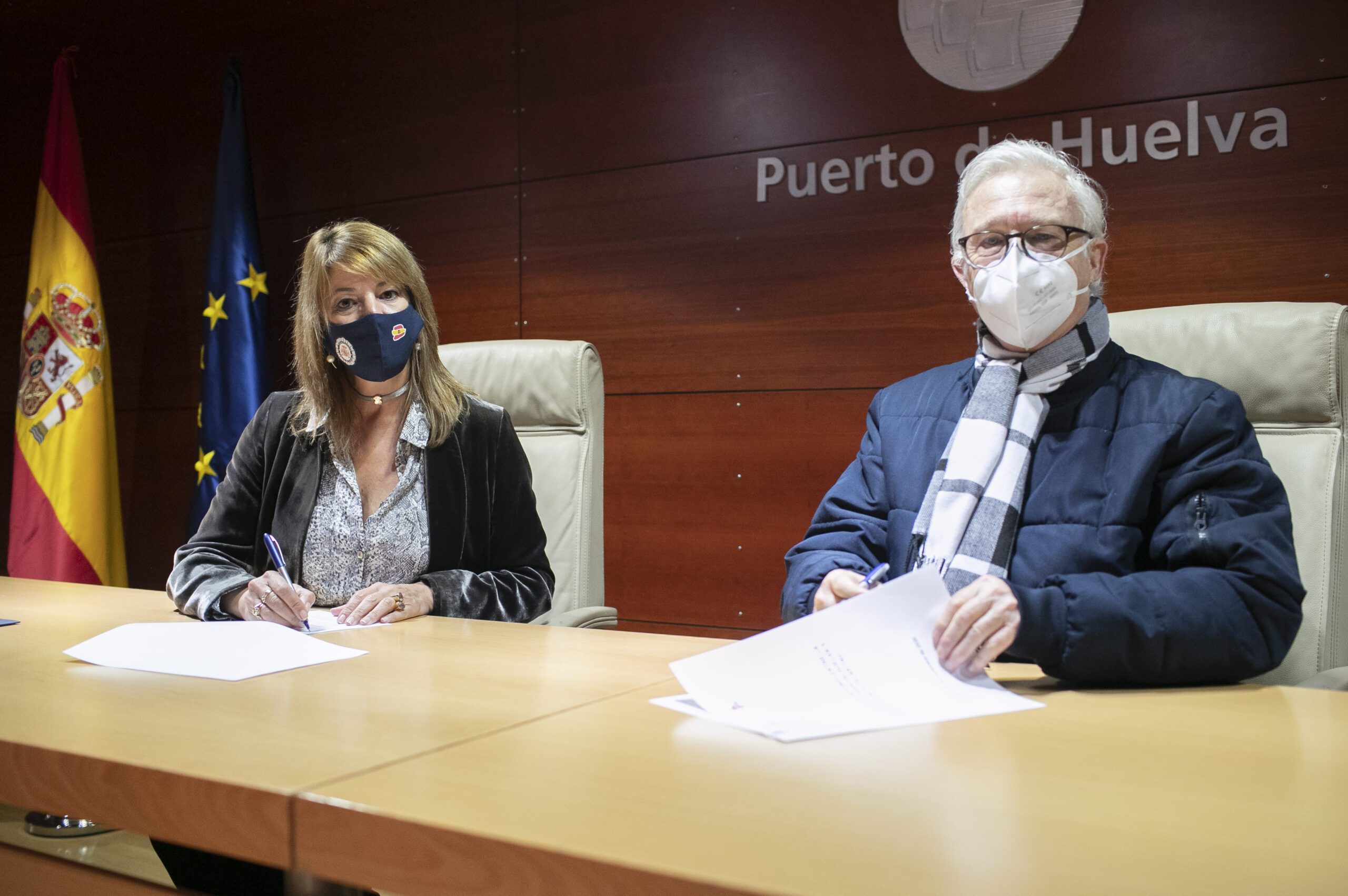 LA FUNDACIÓN TUTELAR TAU Y EL PUERTO DE HUELVA MEJORARÁN LA COMUNICACIÓN DIGITAL DE LAS PERSONAS CON DISCAPACIDAD