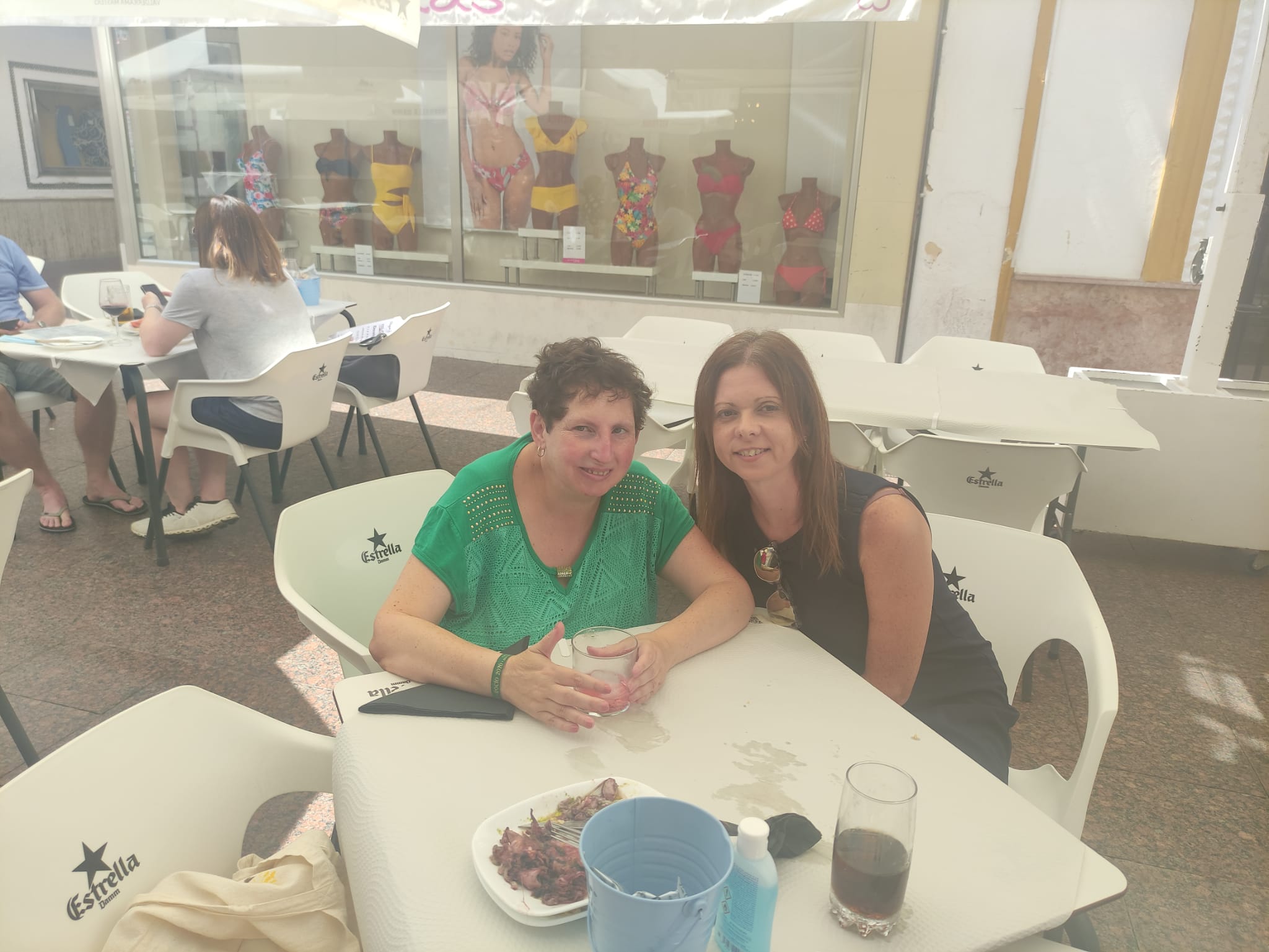 COMPARTIENDO AFICIONES CON MARISOL