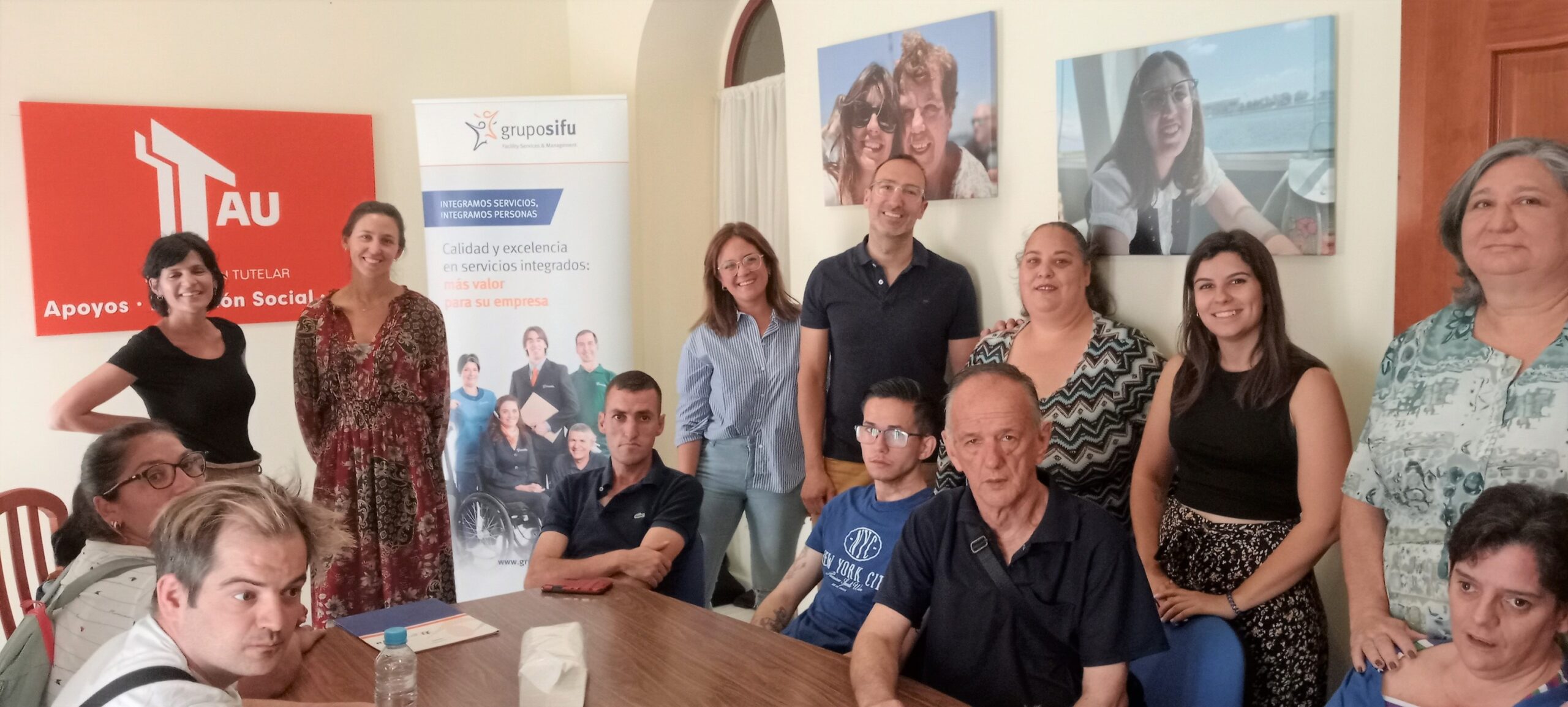 SEGUIMOS AYUDÁNDOLOS EN SU CAMINO LABORAL.